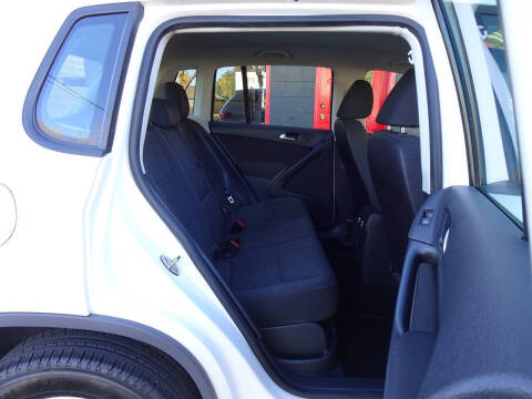 2013 Volkswagen Tiguan S 4Motion