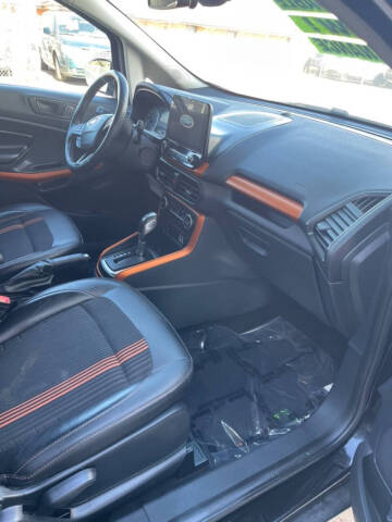 2018 Ford EcoSport SES