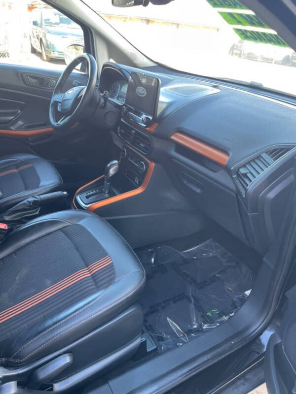 2018 Ford EcoSport SES