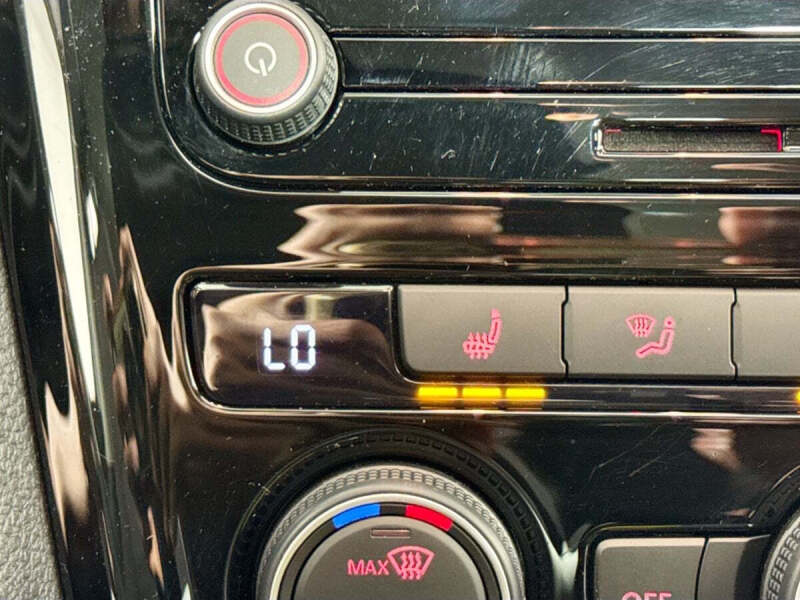 2022 Volkswagen Passat SE