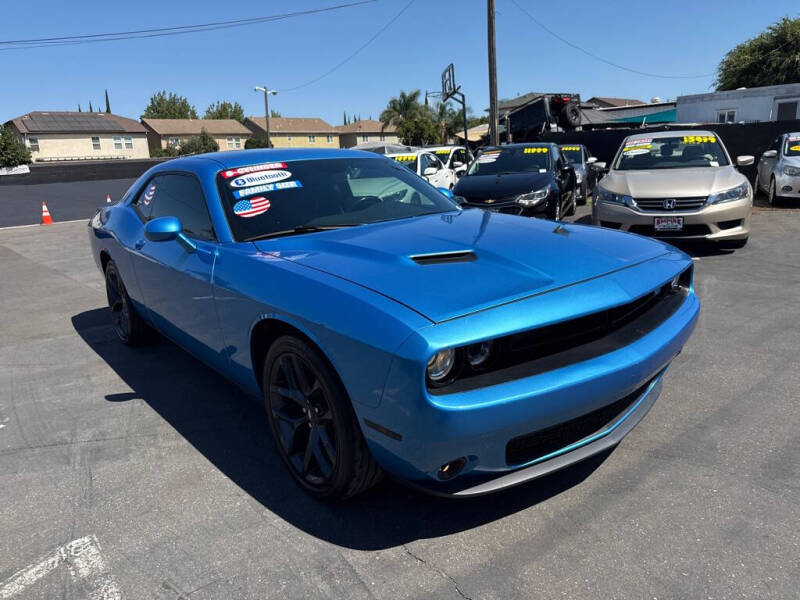 2019 Dodge Challenger SXT