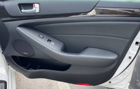 2014 Kia Cadenza Limited