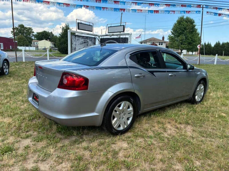 2013 Dodge Avenger SE