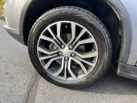 2017 Mitsubishi Outlander Sport