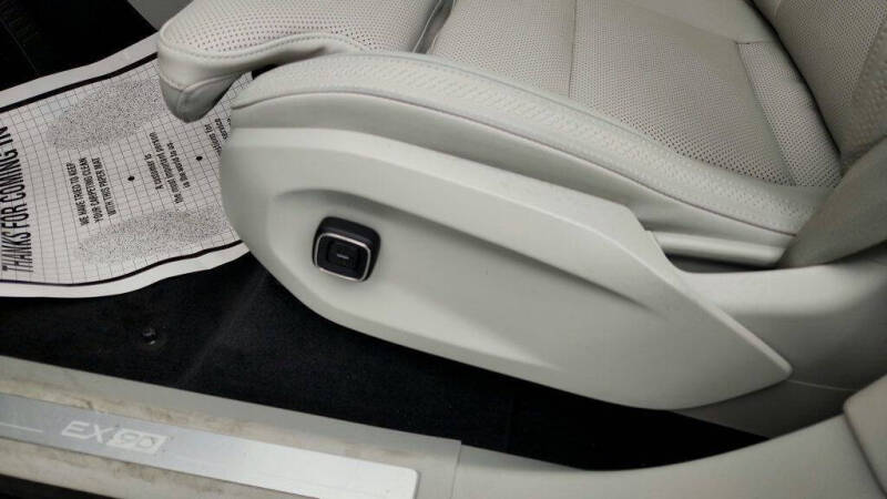 2025 Volvo EX90 Twin Performance Ultra 7P