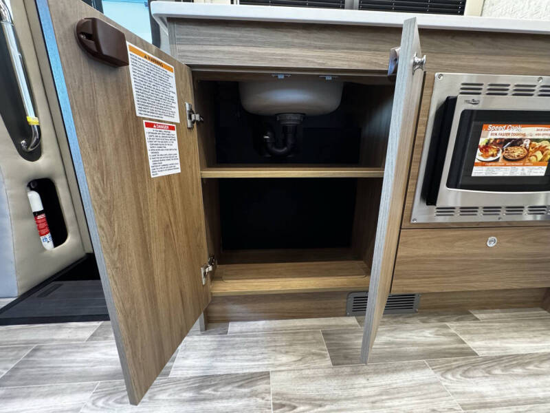 2026 Tiffin Wayfarer