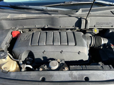 2012 Chevrolet Traverse LS