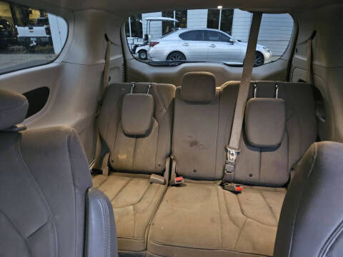 2020 Chrysler Pacifica Touring