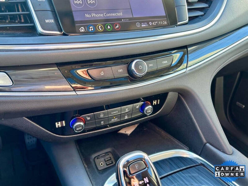 2021 Buick Enclave Essence