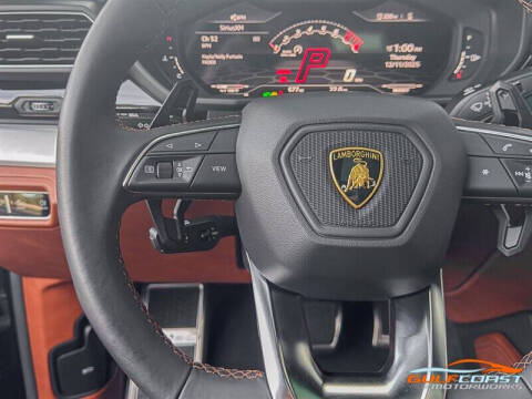 2022 Lamborghini Urus