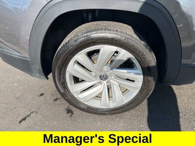 2022 Volkswagen Atlas Cross Sport SE 4Motion