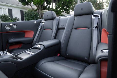 2019 Rolls-Royce Black Badge Dawn