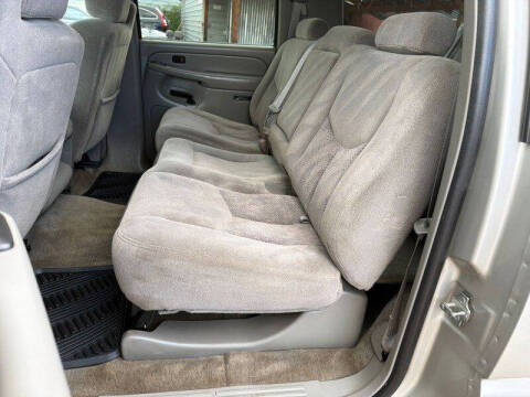 2004 Chevrolet Suburban 1500 LS