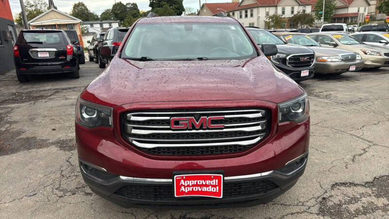 2018 GMC Acadia SLE-2