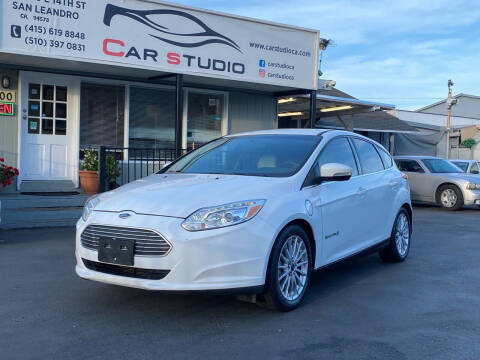 2014 Ford Focus for sale at Car Studio in San Leandro CA