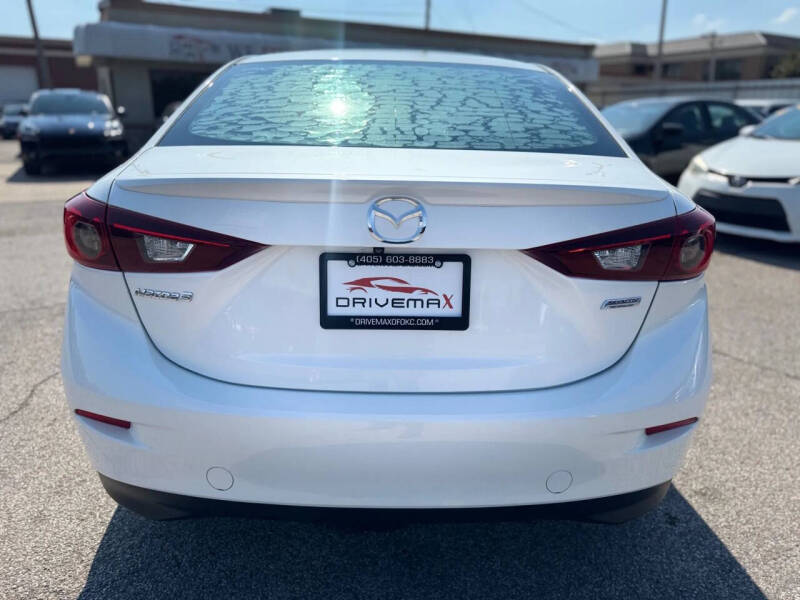 2015 Mazda MAZDA3 i Touring