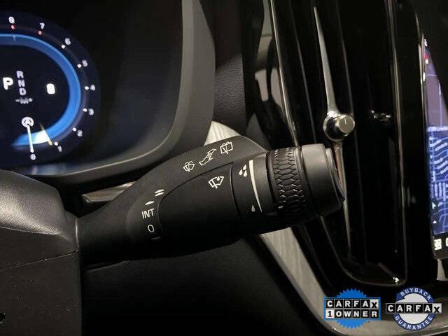 2025 Volvo XC60 B5 Plus Dark Theme