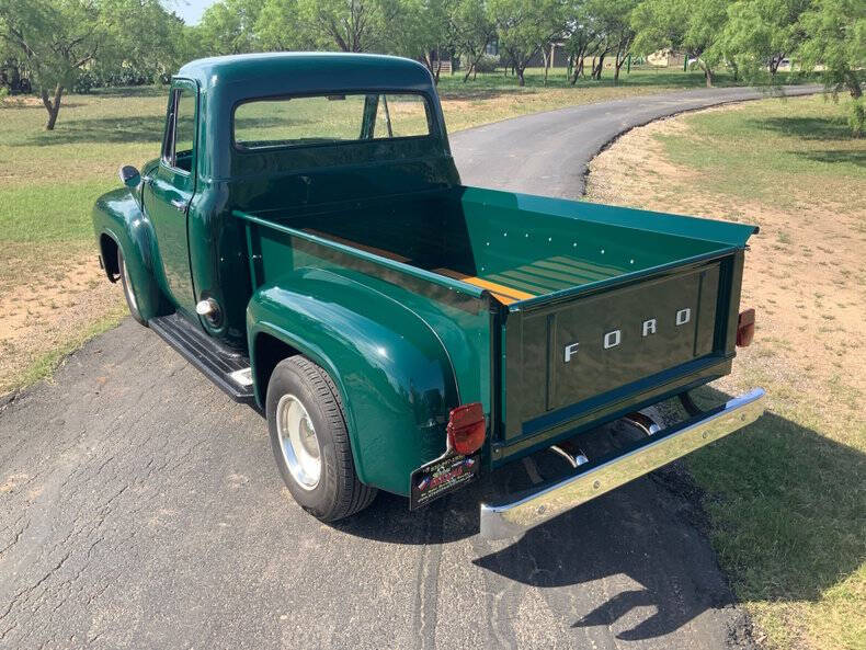 1955 Ford F-100