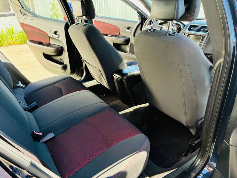 2012 Dodge Avenger SXT Plus