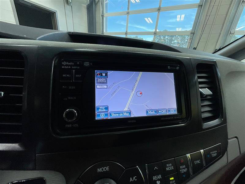 2014 Toyota Sienna