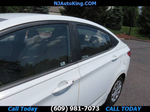 2012 Hyundai Accent GLS