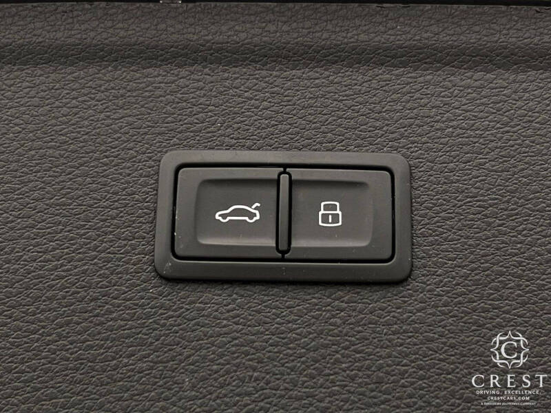 2022 Audi Q5 quattro S line Prem Plus 45 TFSI