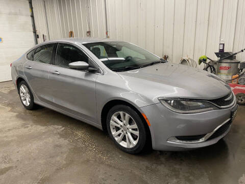 2015 Chrysler 200 for sale at Lanny's Auto in Winterset IA