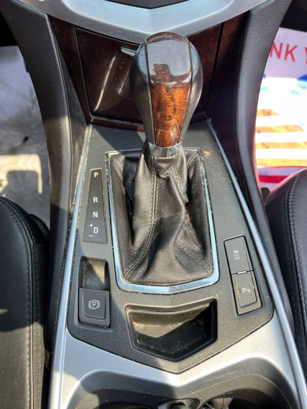 2011 Cadillac SRX Luxury Collection