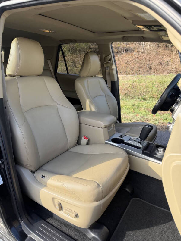 2013 Toyota 4Runner SR5