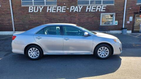 2014 Toyota Camry for sale at Kar Mart in Milan IL