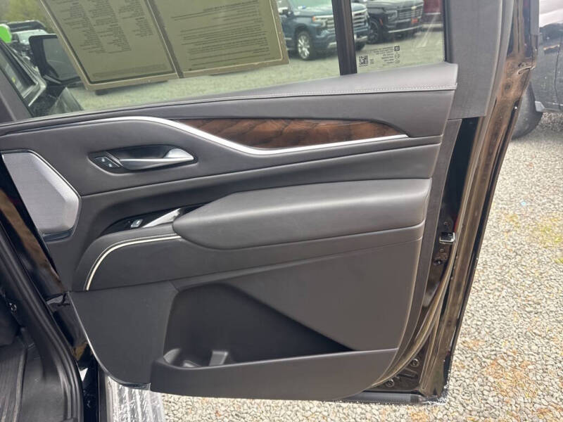 2024 Cadillac Escalade ESV Sport Platinum