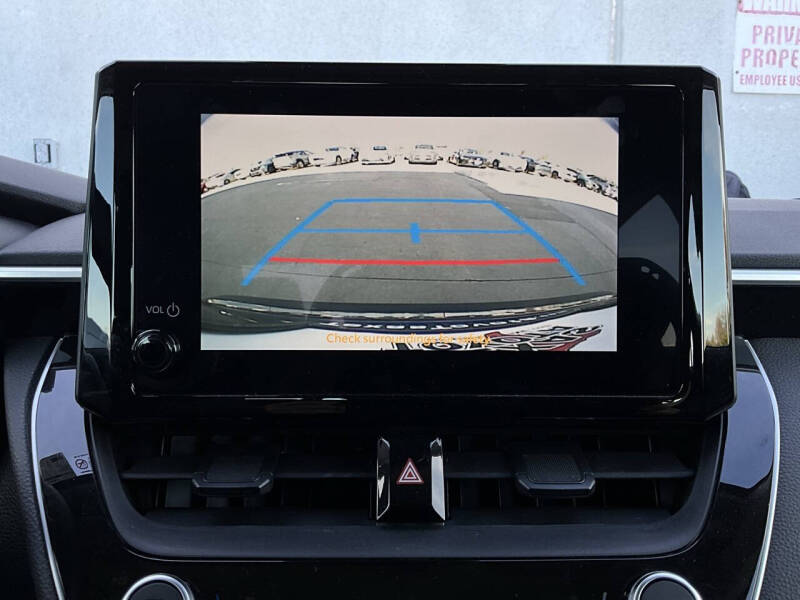 2025 Toyota Corolla Hybrid LE