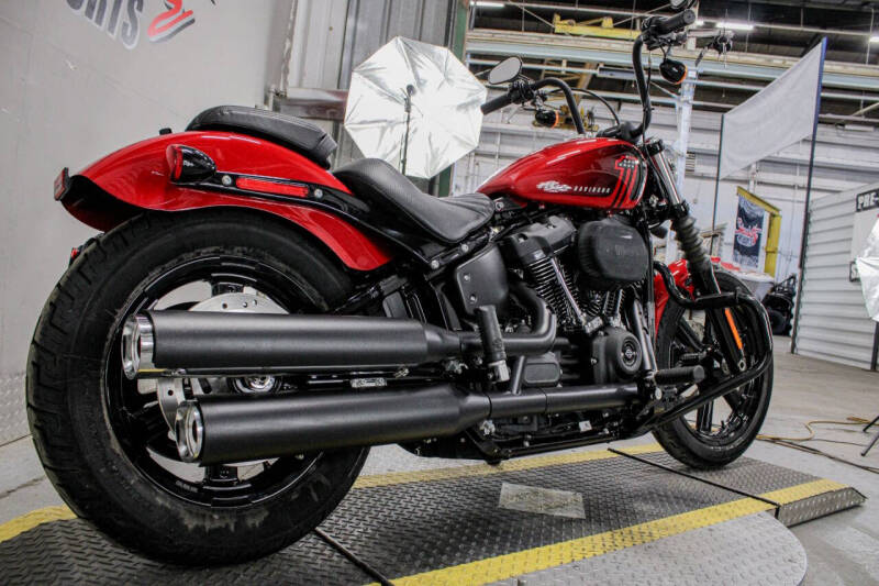 2022 Harley-Davidson Street Bob 114