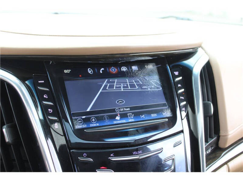 2018 Cadillac Escalade Platinum