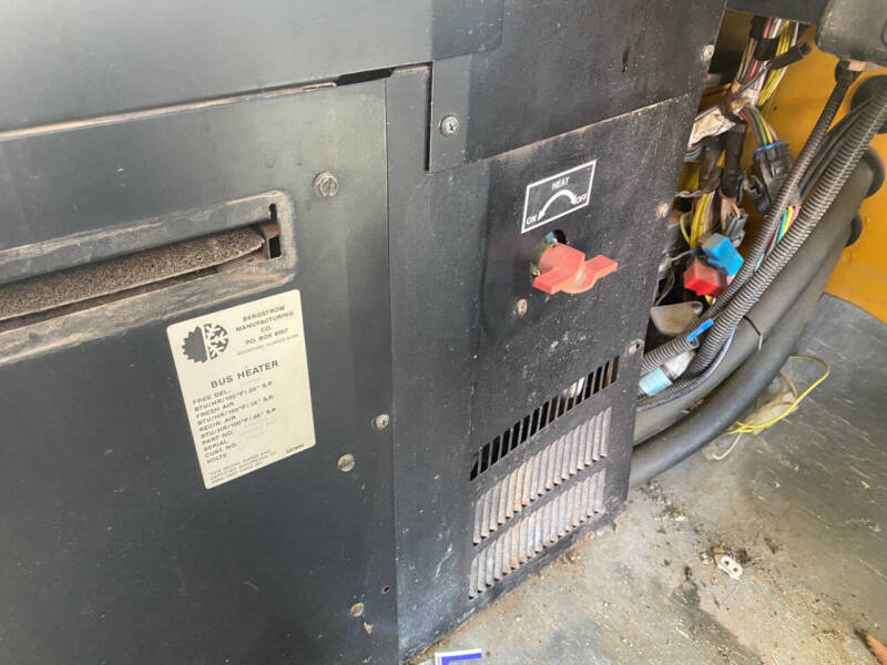 2001 International 3800