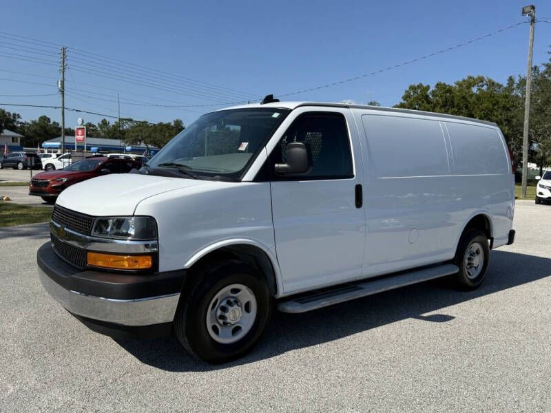 2024 Chevrolet Express 2500
