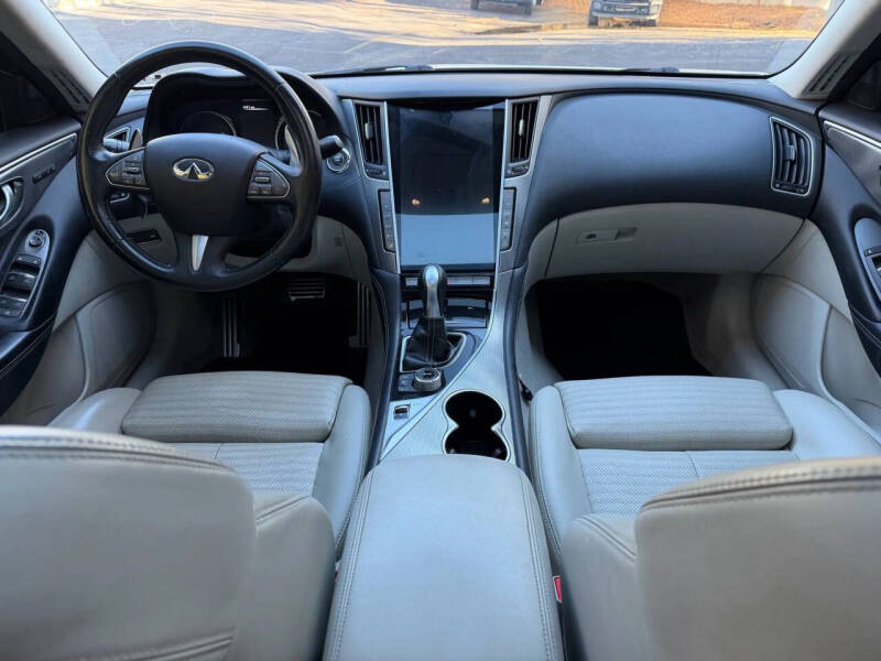 2016 Infiniti Q50 Red Sport 400