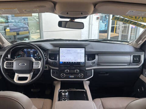2022 Ford Expedition XLT