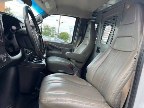 2020 Chevrolet Express 2500