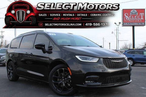 2023 Chrysler Pacifica Touring L
