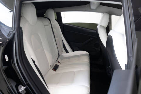 2023 Tesla Model 3 Performance