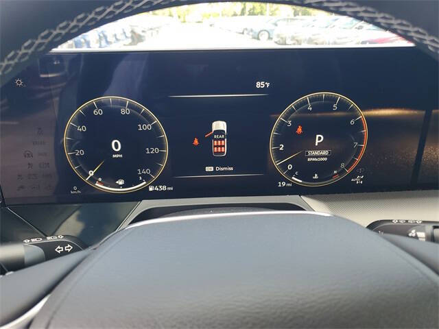 2026 Infiniti QX80 Luxe