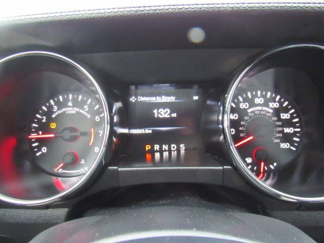 2017 Ford Mustang V6