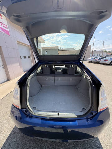 2011 Toyota Prius Two