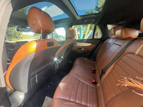 2019 Mercedes-Benz GLC GLC 300 4MATIC