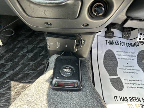 2000 Daihatsu Atrai 7