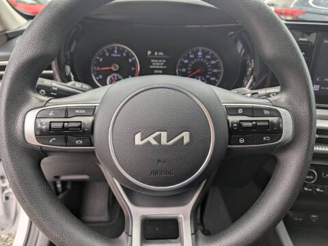2022 Kia K5