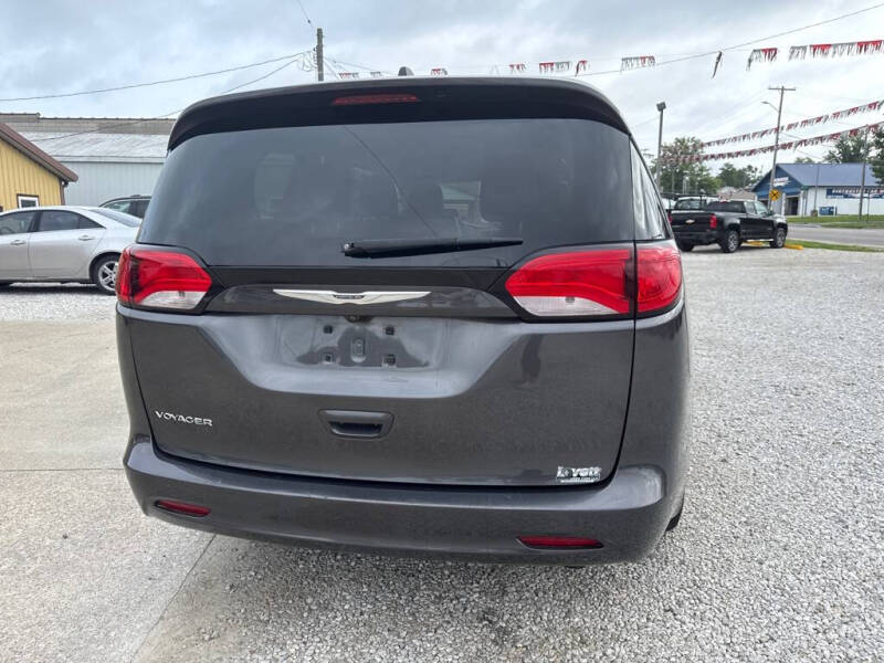 2021 Chrysler Voyager LXi