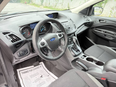 2014 Ford Escape S