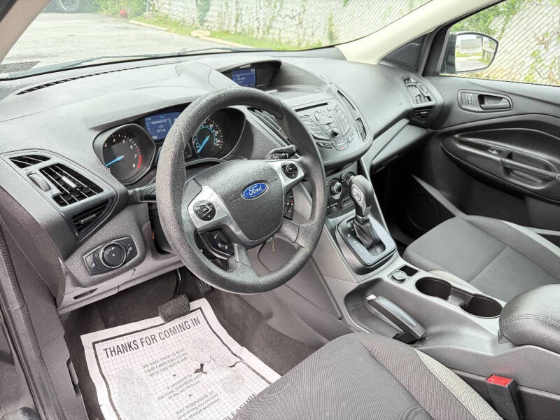 2014 Ford Escape S